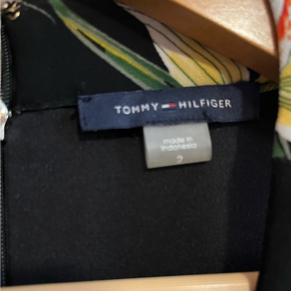 Tommy Hilfiger dress - Picture 5 of 6